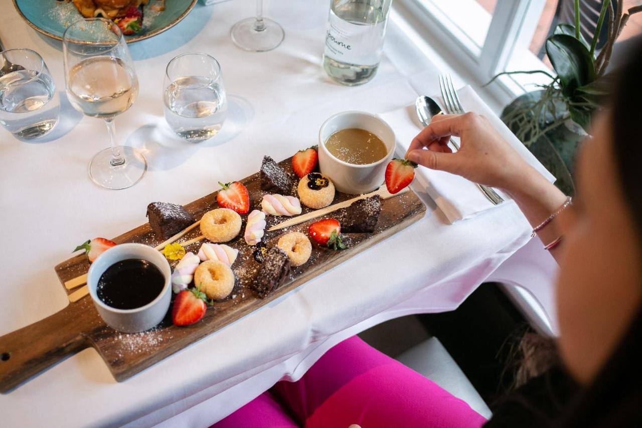 One Warwick Park Hotel Royal Tunbridge Wells Ngoại thất bức ảnh